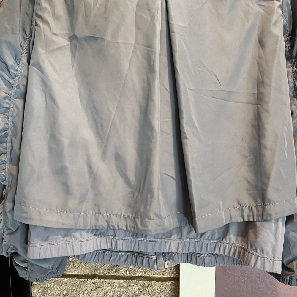 ATHLETA Wayfarer Bomber Jacket Performance Workout Gym Sporty Gray Blue … - Picture 11 of 16